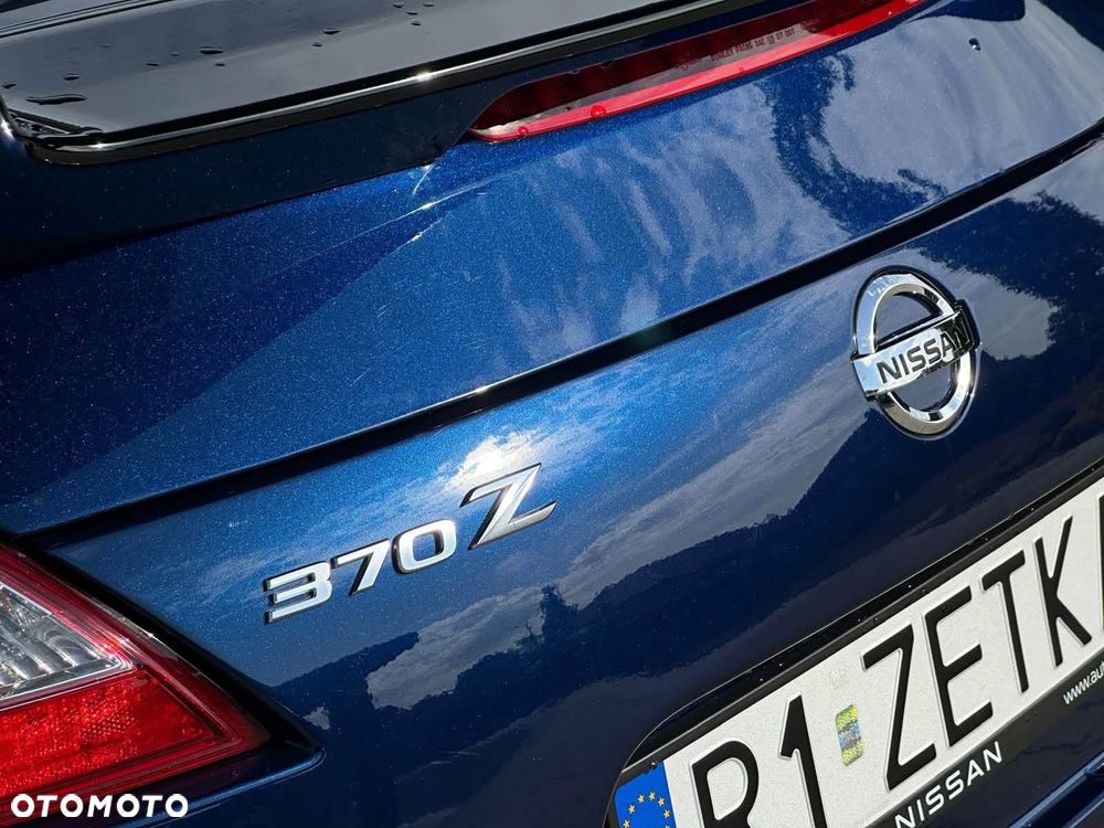 Nissan 370 Z Standard - 3