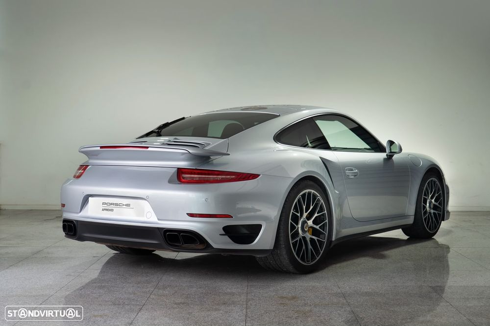 Porsche 911 (991) Turbo S PDK - 4
