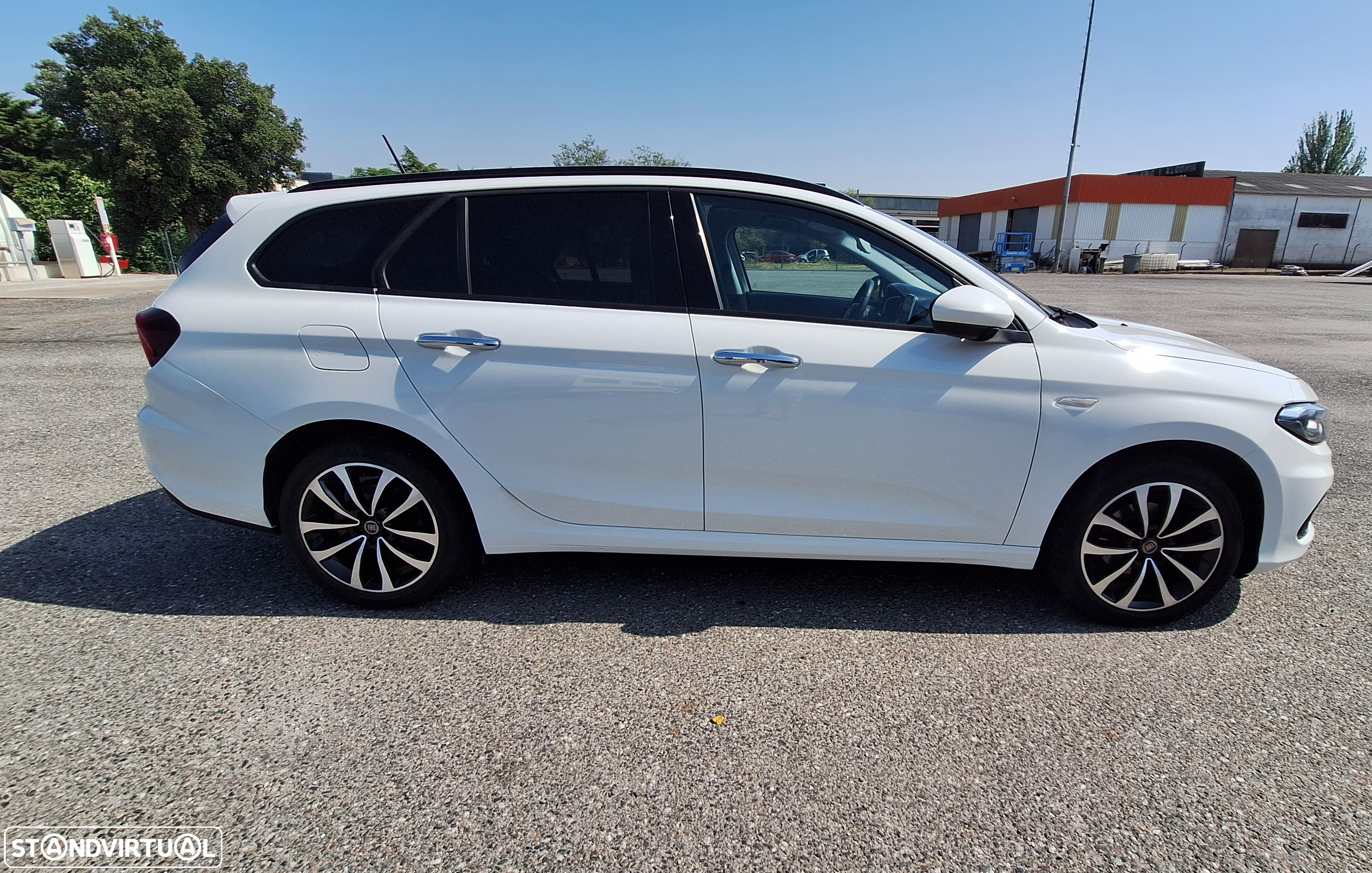 Fiat Tipo Station Wagon 1.6 M-Jet Easy - 2