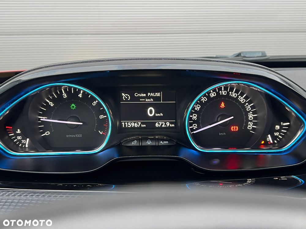 Peugeot 2008 PureTech 110 Stop&Start Allure - 22