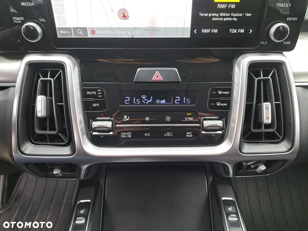 Kia Sorento 1.6 T-GDI HEV L - 22