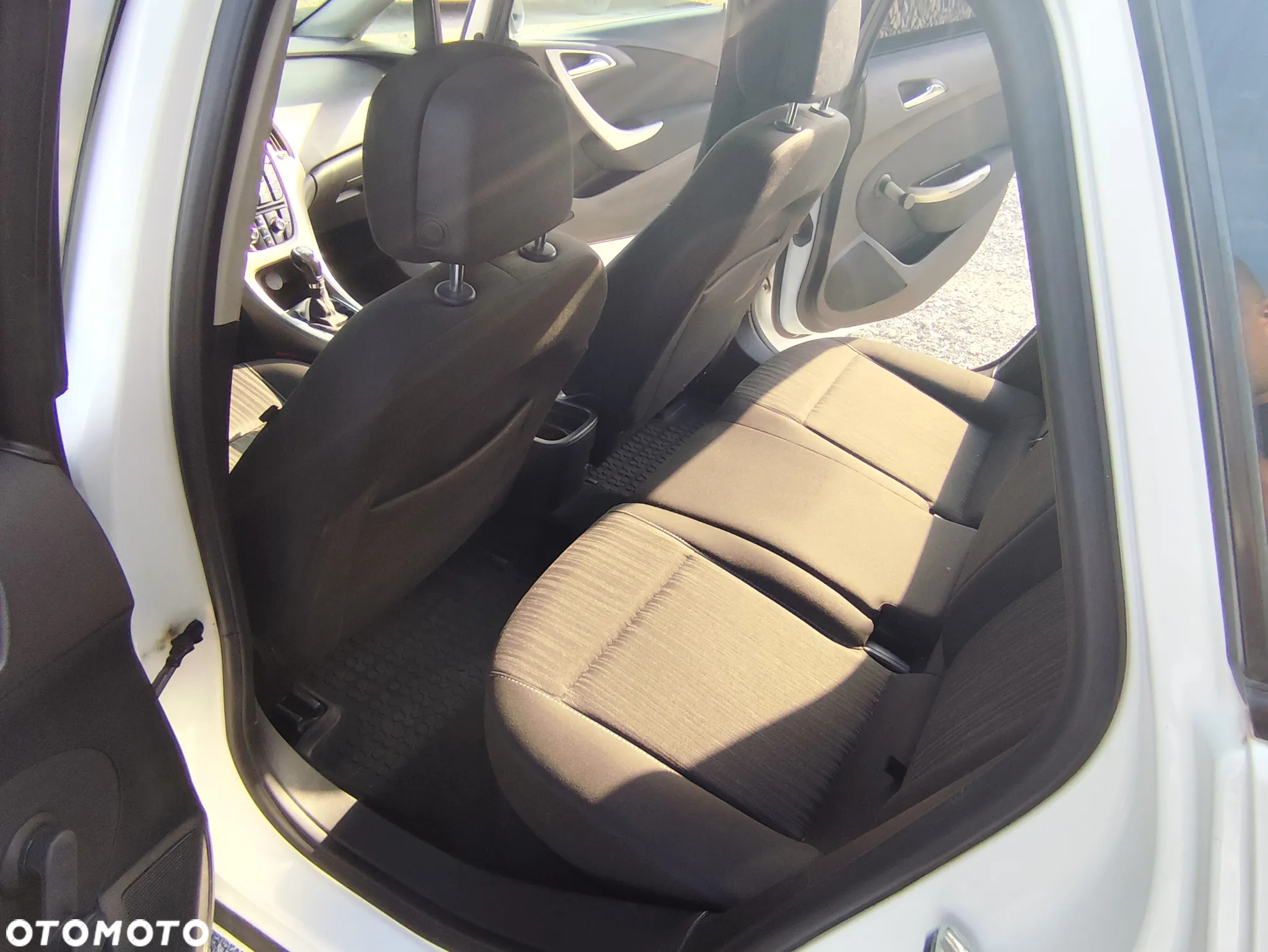 Opel Astra - 11