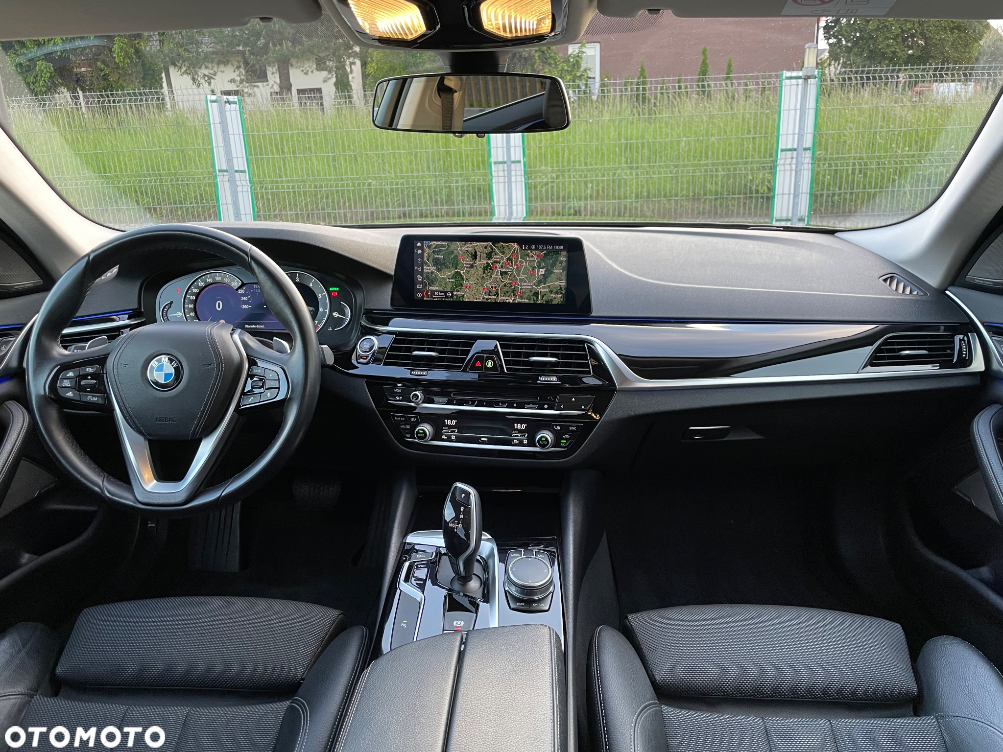BMW Seria 5 530i xDrive Sport Line sport - 31