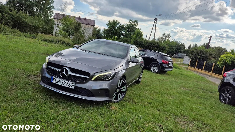 Mercedes-Benz Klasa A 180 7G-DCT Urban - 2