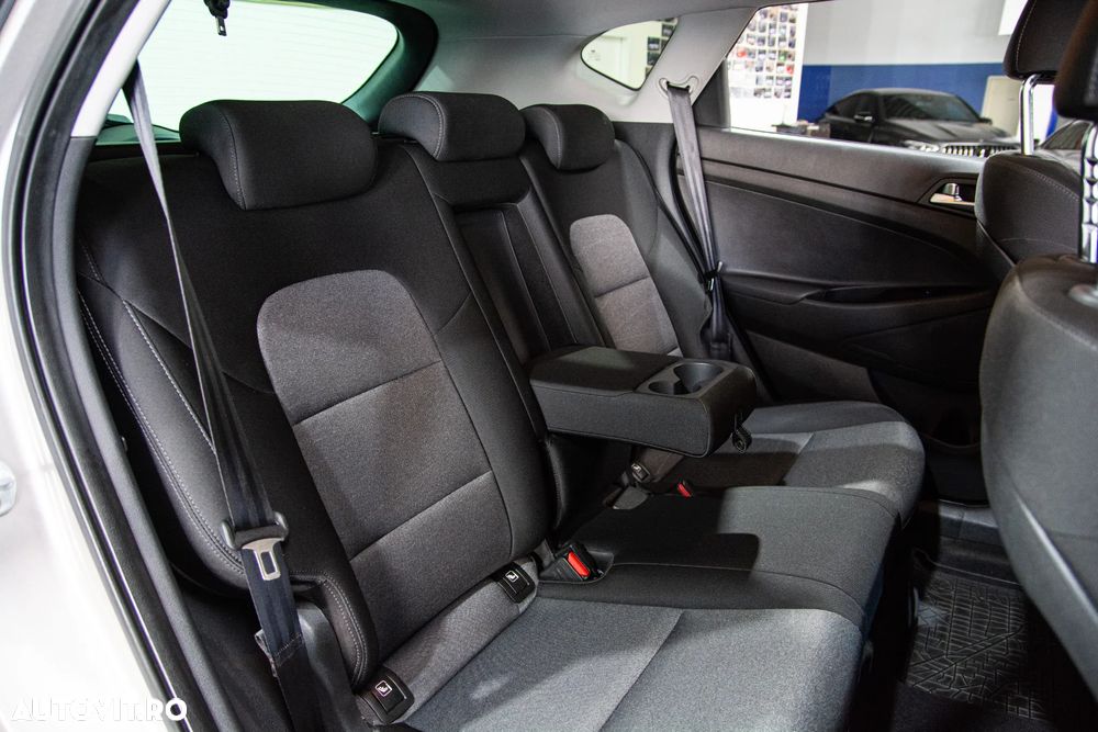 Hyundai Tucson 1.6 GDI 2WD 6MT Comfort - 8