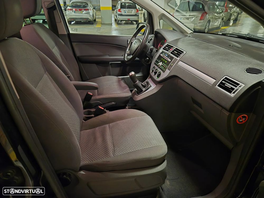 Ford Focus C-Max 1.6 TDCi Trend - 34