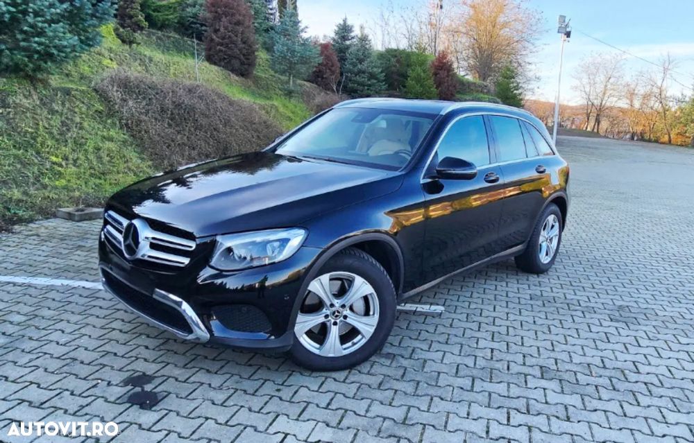 Mercedes-Benz GLC - 9