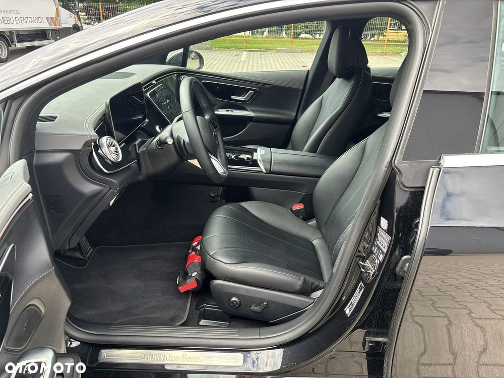 Mercedes-Benz EQE 350+ 90.5kWh - 10