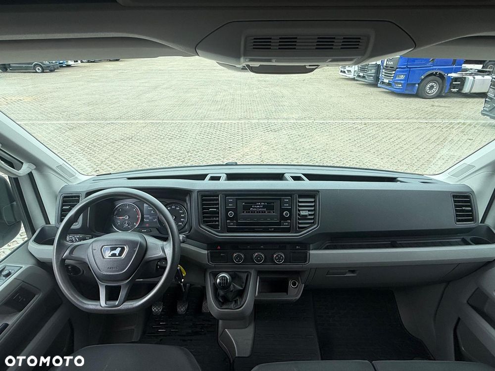 MAN 4X4 / TGE 3.180 DOKA 7-osobowa - 9