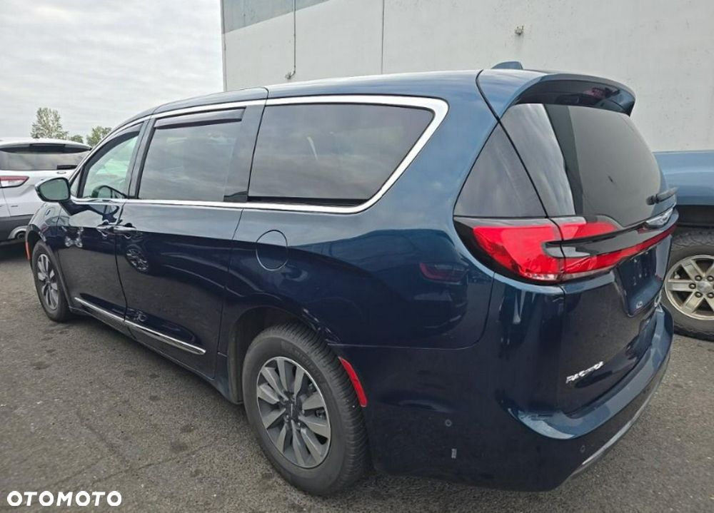 Chrysler Pacifica 2022 photo 5
