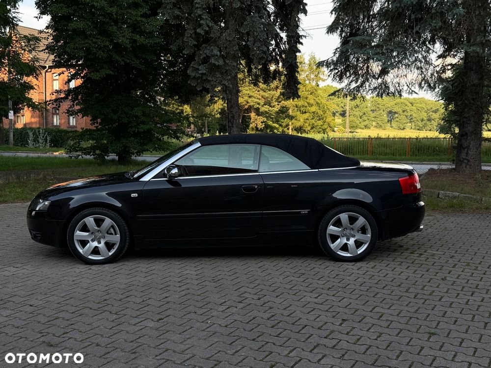 Audi A4 Cabrio 3 - 4