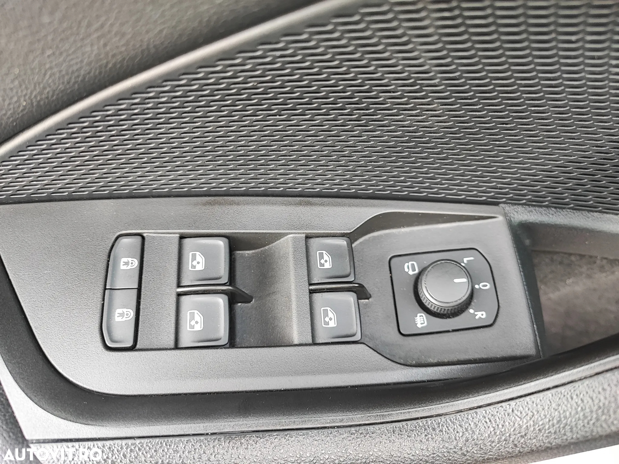 Skoda Octavia 2.0 TDI DSG First Edition - 32
