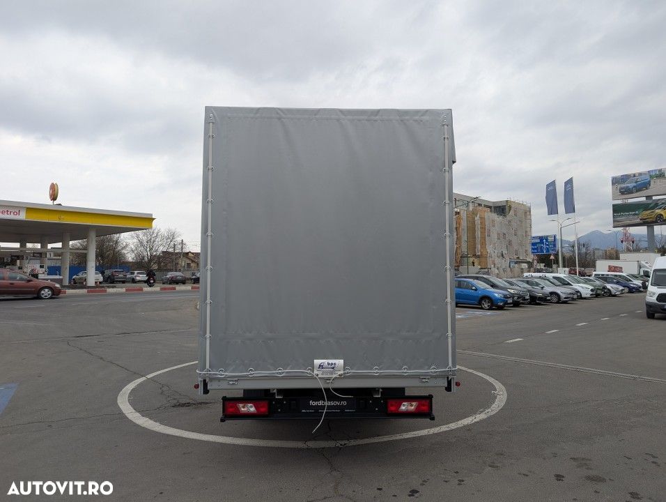 Ford Transit - 8