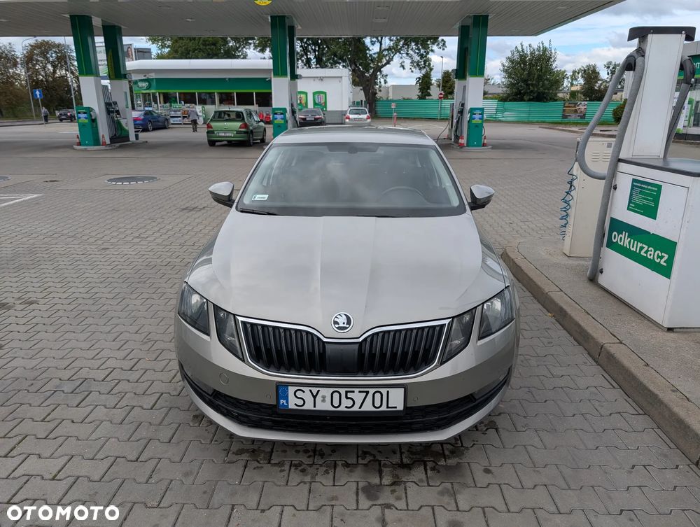 Skoda Octavia 1.6 TDI Ambition - 2