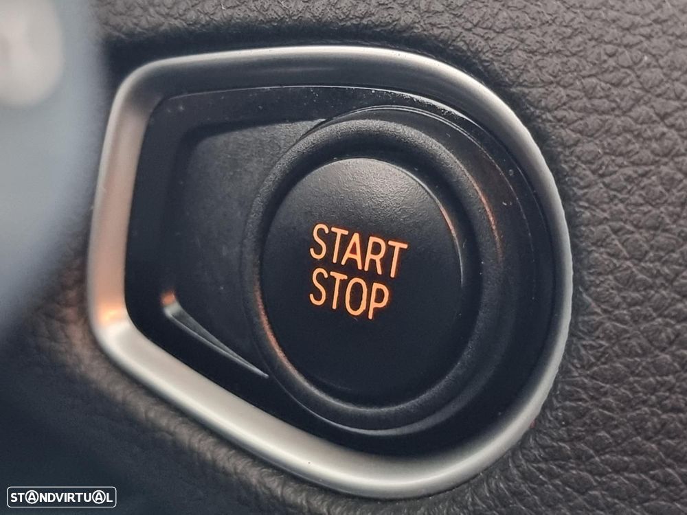 BMW 225xe Active Tourer Advantage - 23