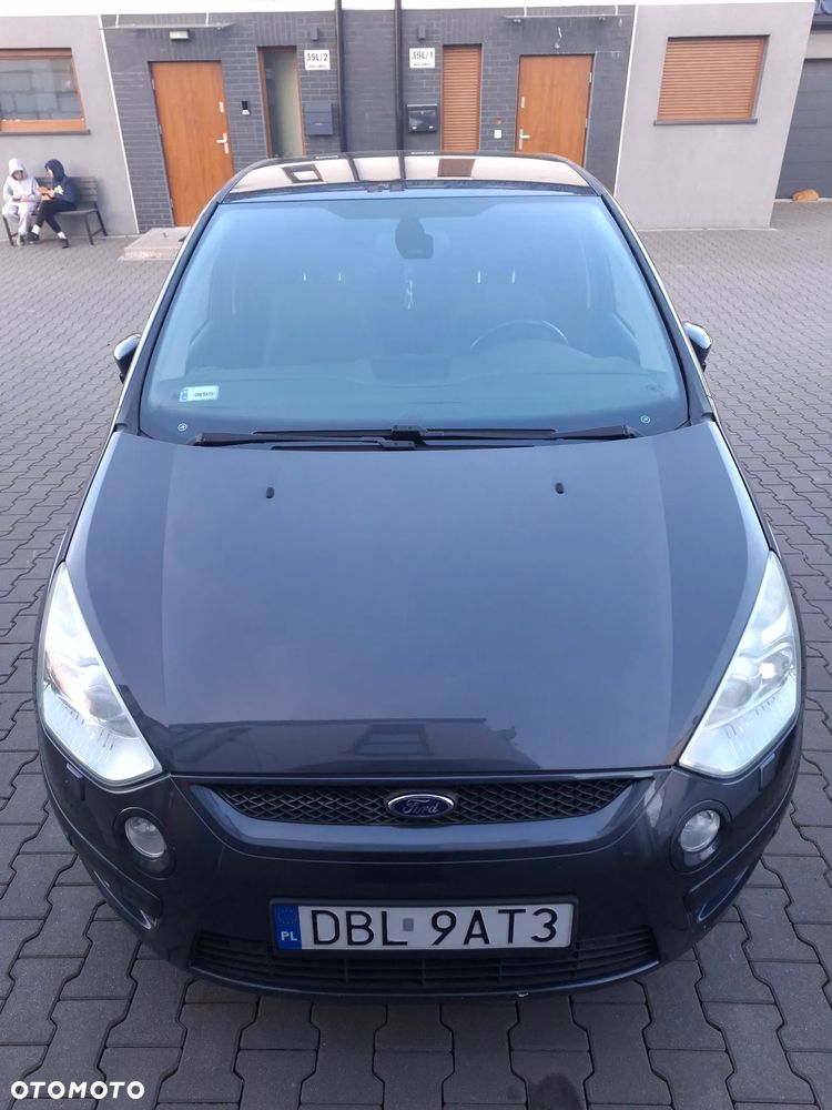 Ford S-Max - 21