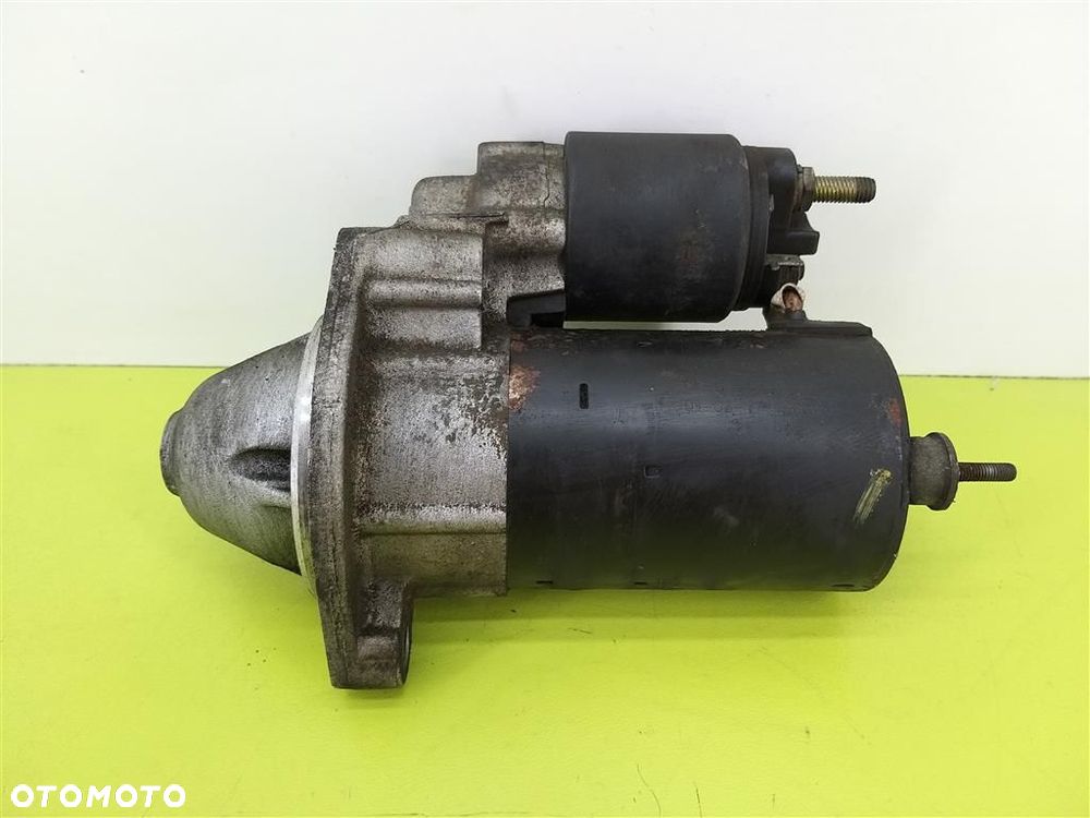 Rozrusznik Audi  A4 B6 8E 2.0B 130KM 2000-2006 06B911023  SKODA VW SEAT - 1