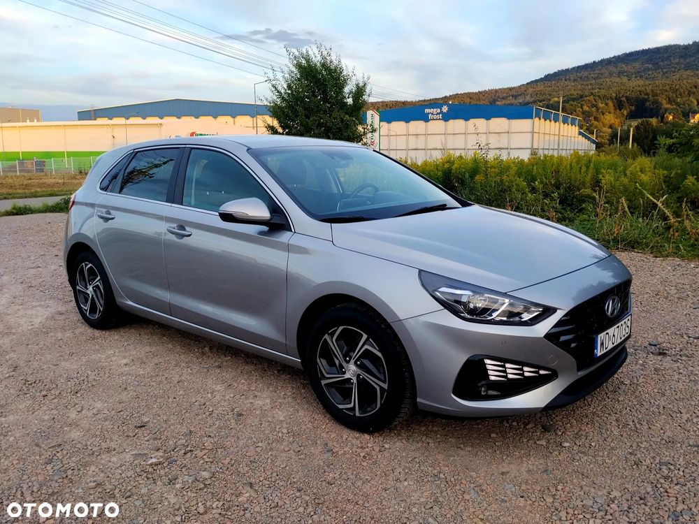 Hyundai i30 1.5 DPI Smart - 3