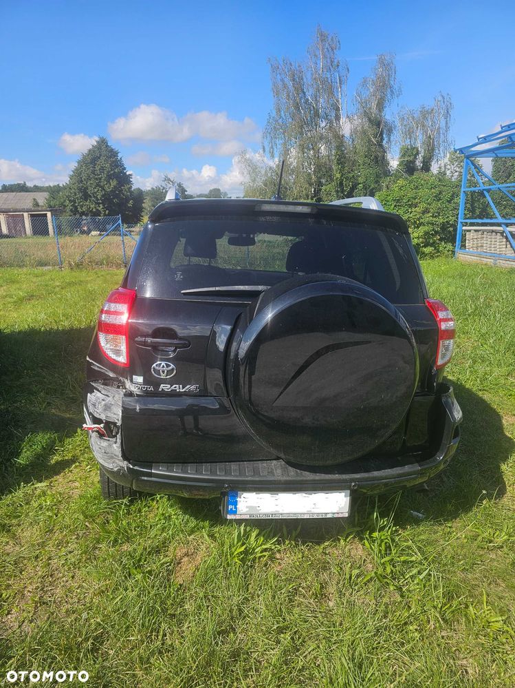 Toyota RAV4 - 3