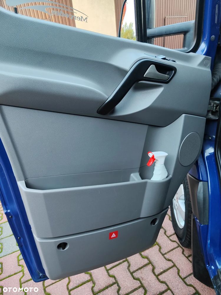 Mercedes-Benz Sprinter - 6