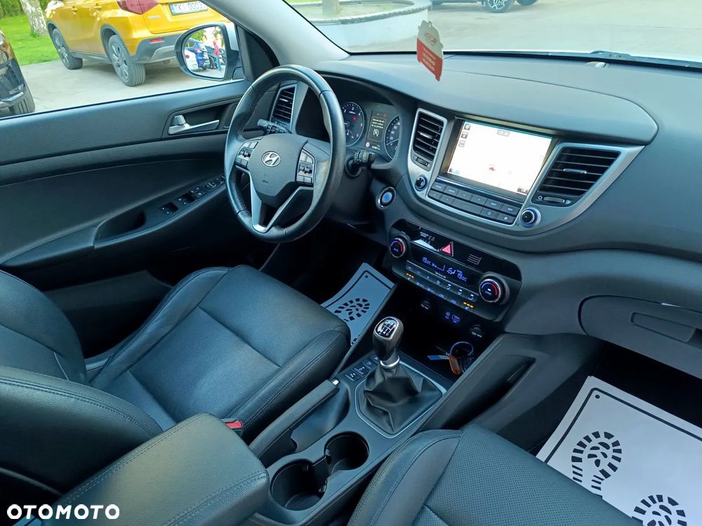 Hyundai Tucson 1.7 CRDI BlueDrive GO 2WD - 34