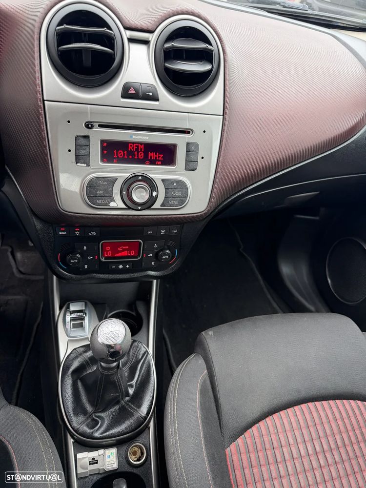 Alfa Romeo MiTo 1.6 JTDM - 12