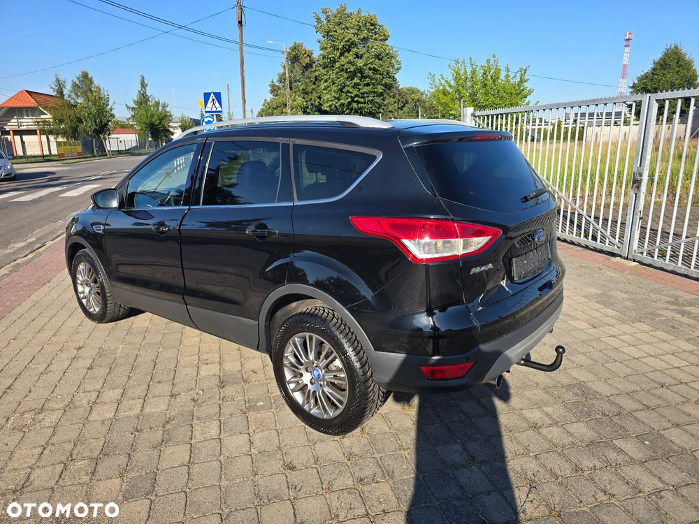 Ford Kuga 2.0 TDCi 2x4 Titanium - 8