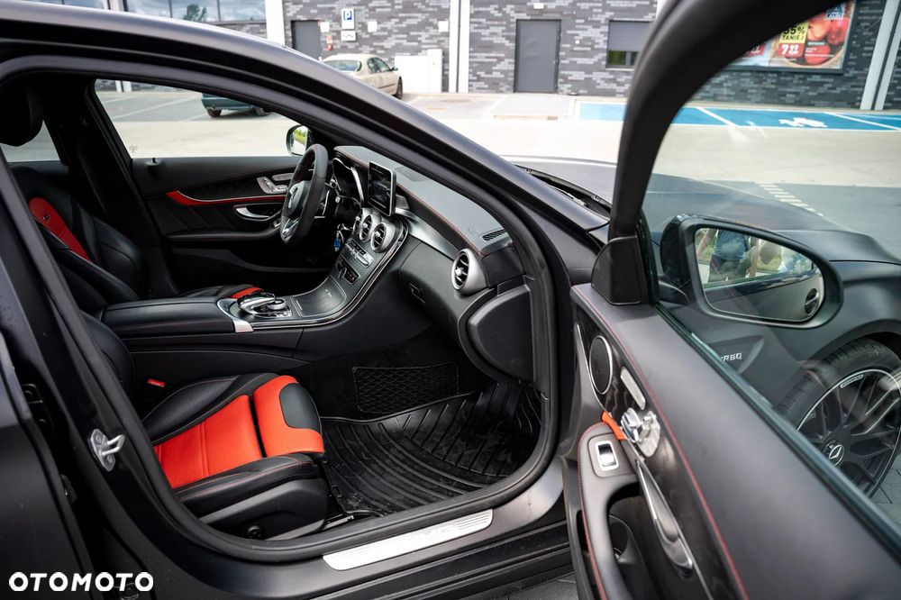 Mercedes-Benz Klasa C AMG 63 S - 18