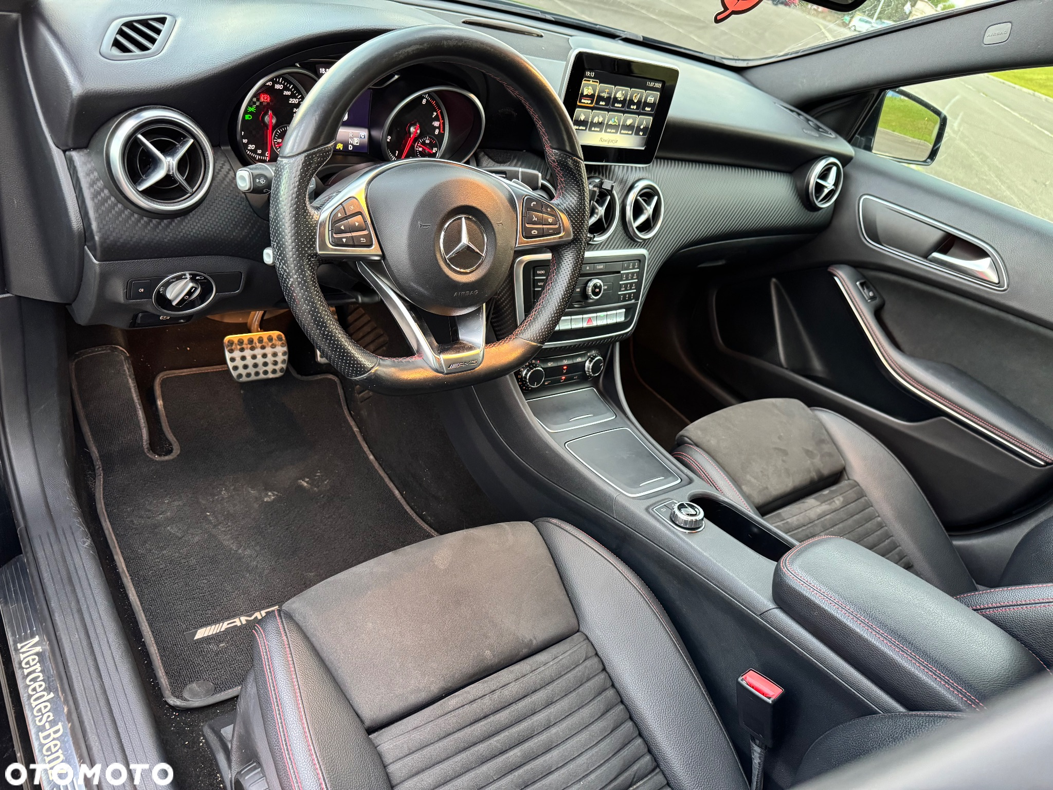 Mercedes-Benz Klasa A 220 4Matic 7G-DCT AMG Line - 9