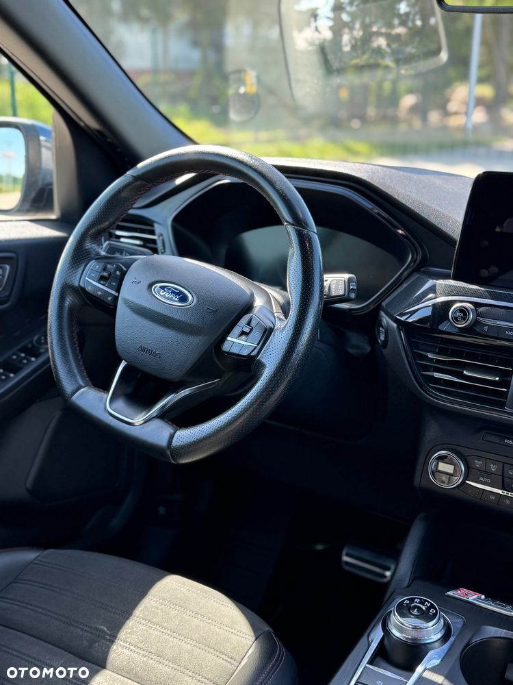 Ford Kuga 2.5P PHEV FWD ST-Line X - 16