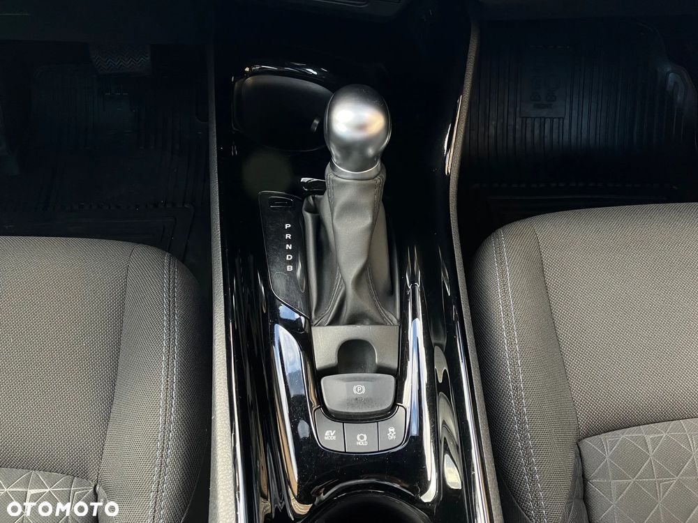 Toyota C-HR 1.8 Hybrid Style - 28