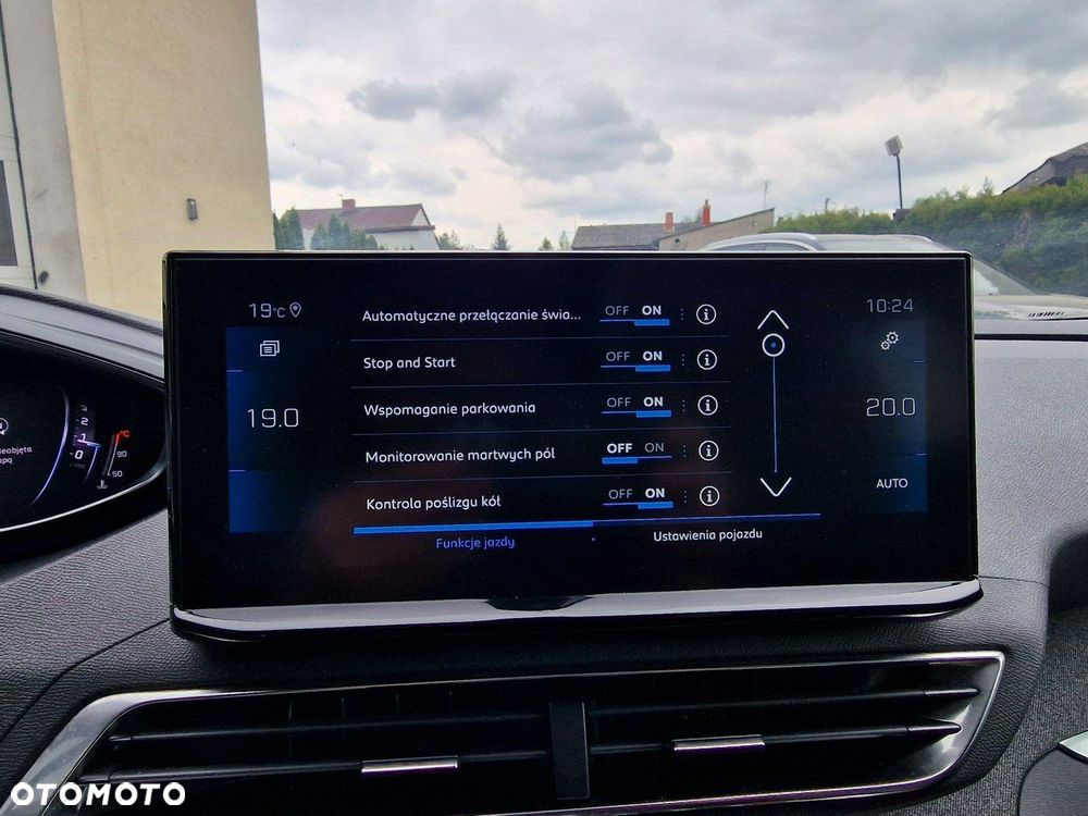 Peugeot 3008 1.5 BlueHDi Allure S&S EAT8 - 30