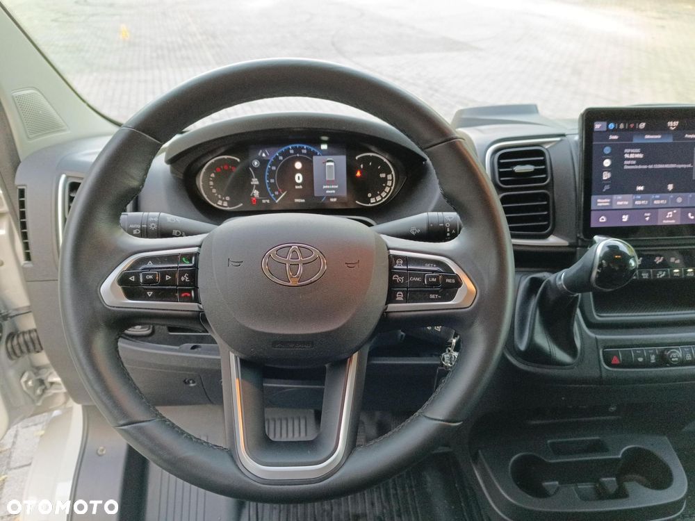 Toyota PROACE MAX - 16