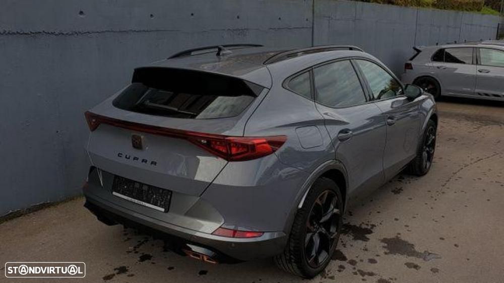 Cupra Formentor 1.4 e-Hybrid DSG VZ - 2