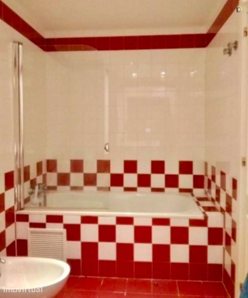Quarto - localizado em Lumiar Lisbon - Grande imagem: 2/5