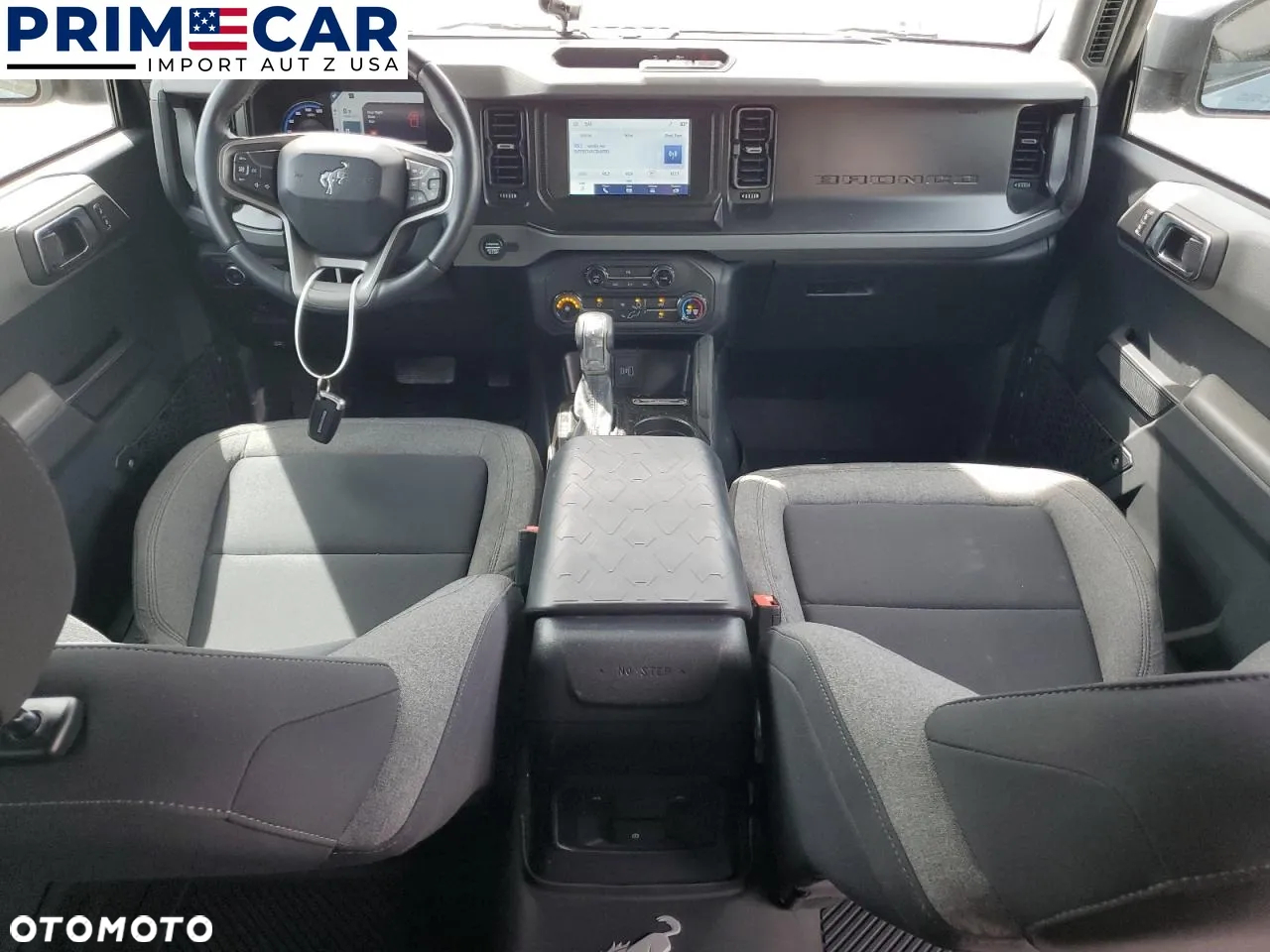 Ford Bronco - 8