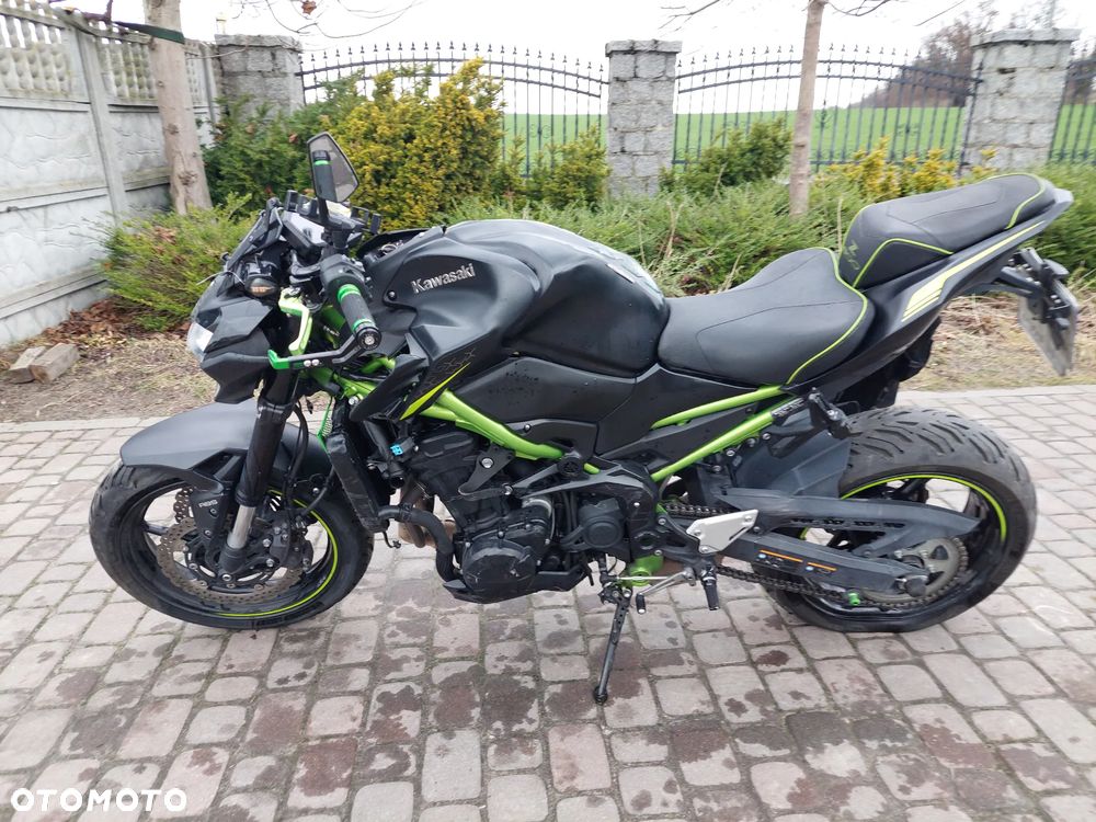 Kawasaki Z 900 - 3
