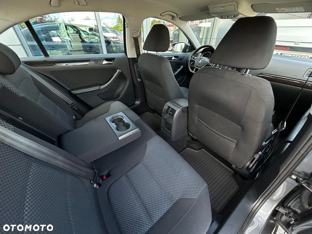 Volkswagen Jetta 1.4 TSI BMT Comfortline - 9