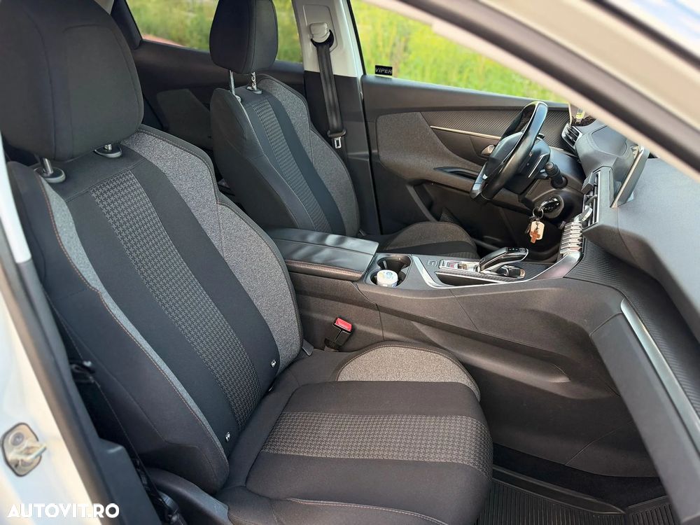 Peugeot 3008 1.6 BlueHDI S&S EAT6 Allure - 8
