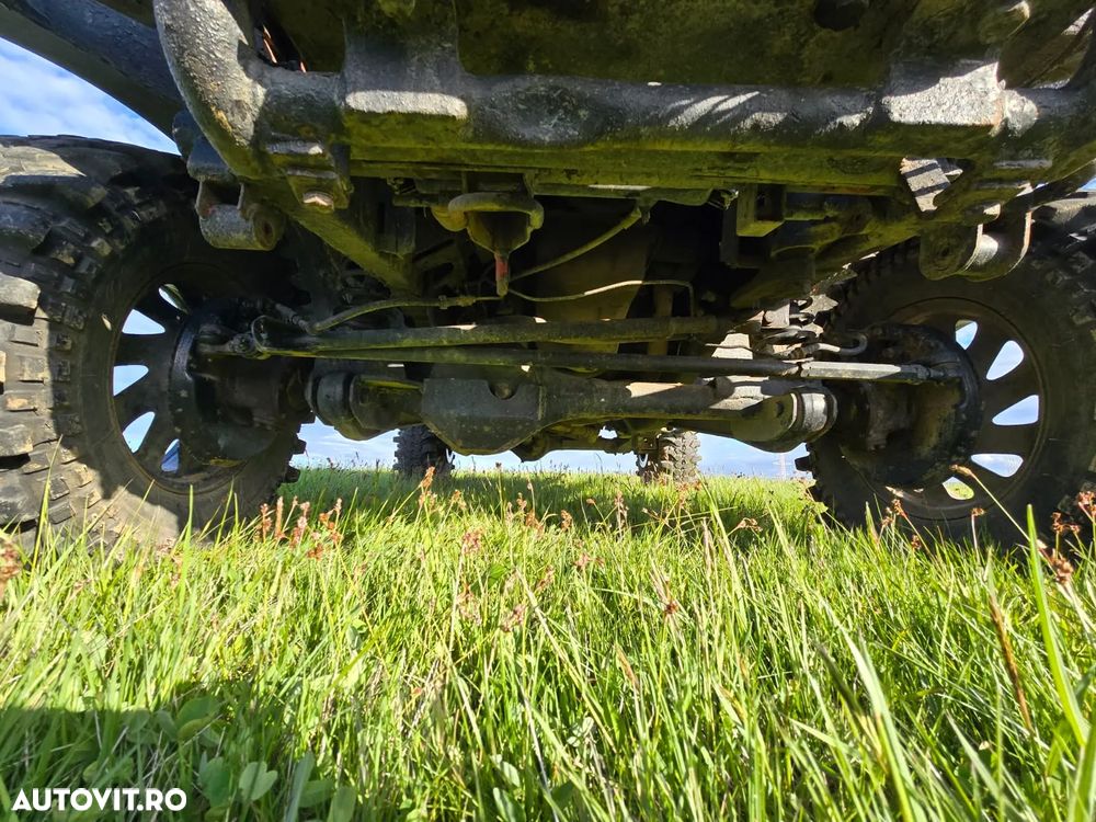 Suzuki Samurai - 6