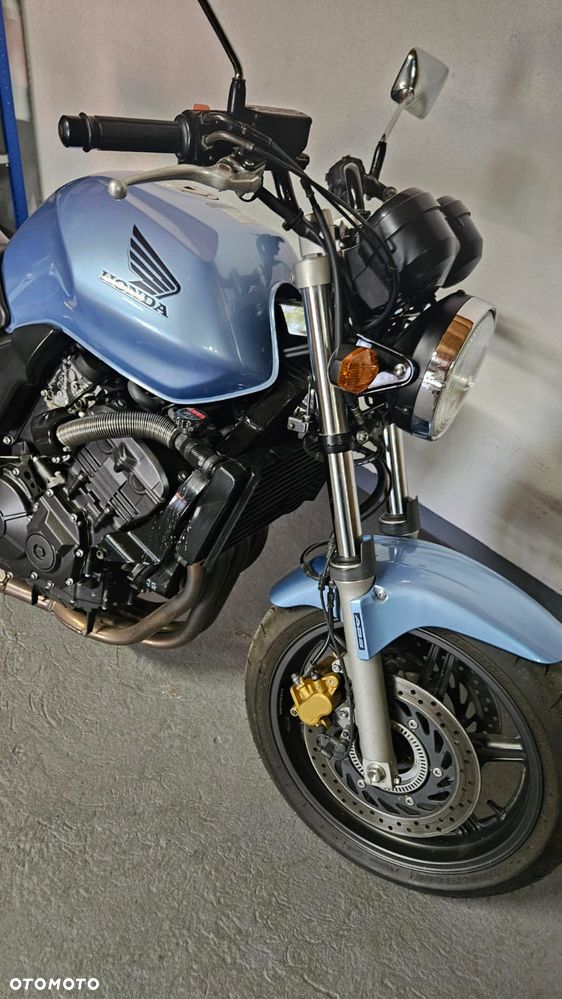 Honda CBF - 4