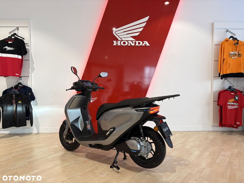 Honda C - 4