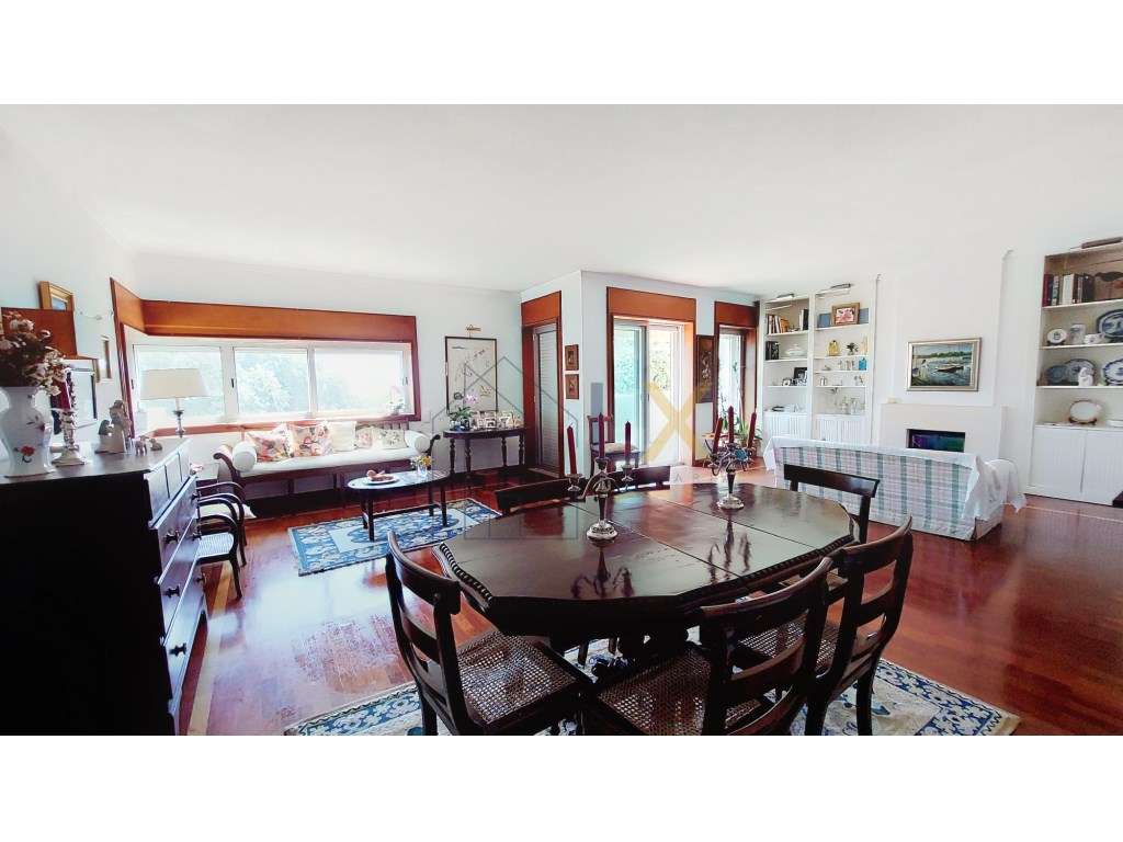 Excelente Apartamento T4 localizado na primeira linha da Praia em M... - Grande imagem: 3/27