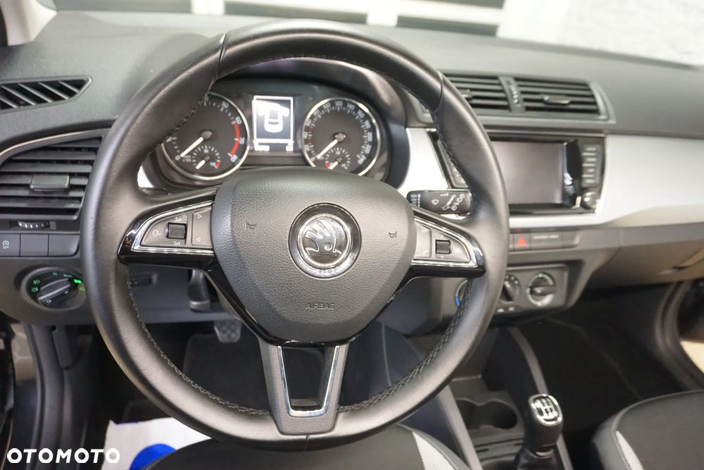 Skoda Fabia 1.0 Ambition Plus - 23
