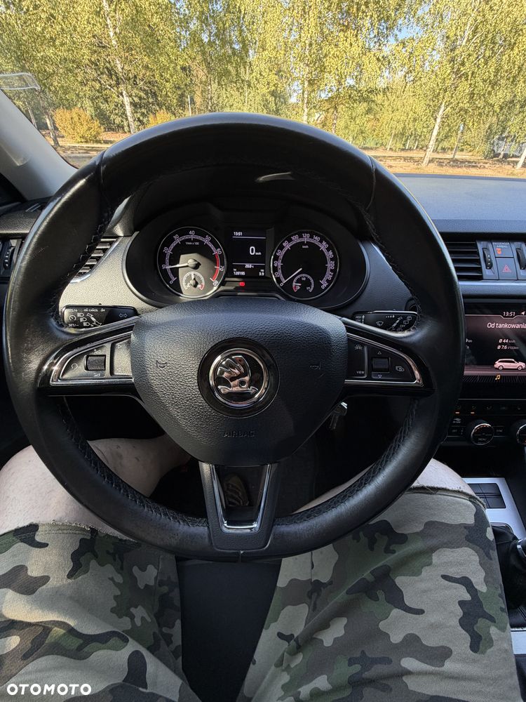 Skoda Octavia 1.5 TSI ACT Ambition - 25