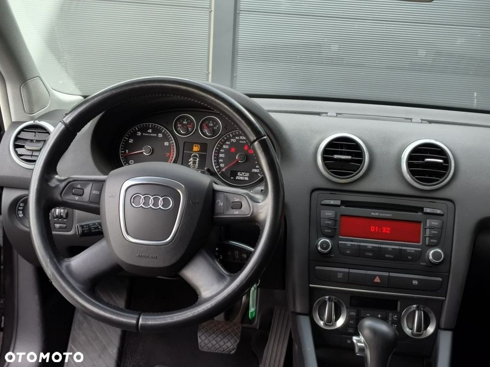 Audi A3 Sportback - 9