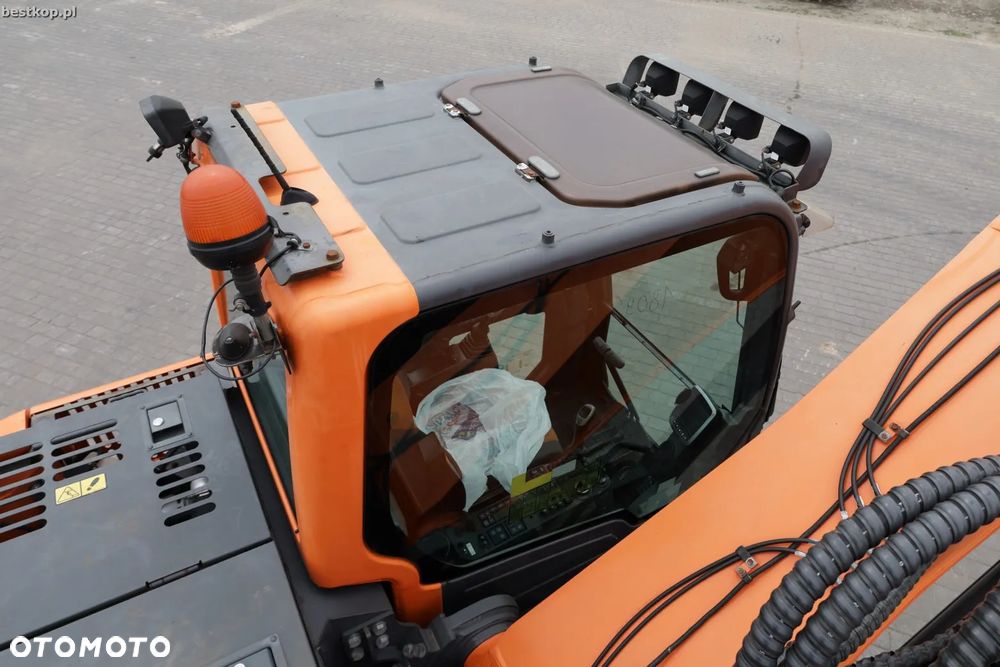 Doosan DX235LCR - 27