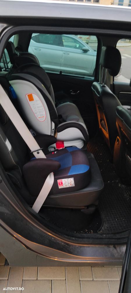 Renault Grand Scenic dCi 110 EDC Bose Edition - 5