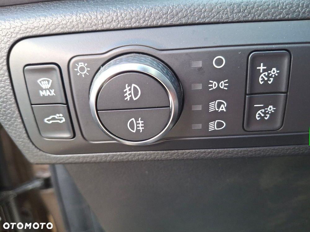 Volkswagen Amarok - 19