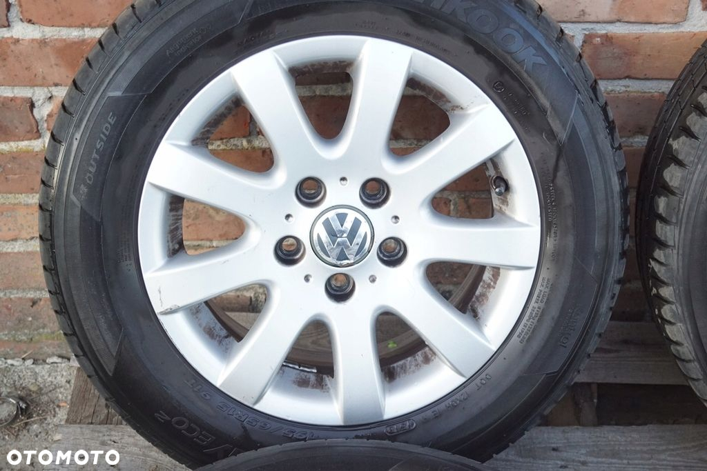 Felga aluminiowa felgi aluminiowe komplet Audi A3 8P 5x112 1K0601025AQ - 2
